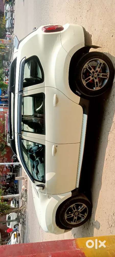 Renault Duster 2013 Petrol 85000 Km Driven