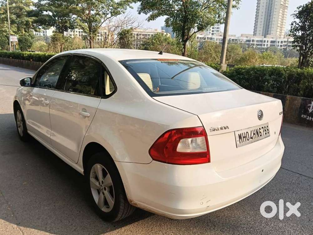 Skoda Rapid 1.5 Tdi Style/1.5 At Style, 2016, Diesel