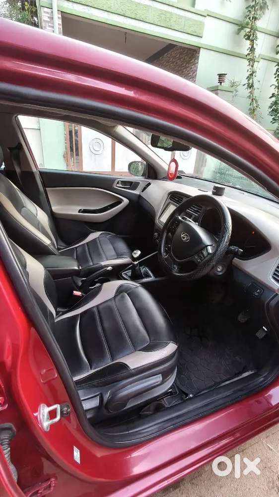 Hyundai Elite I20 Sportz Vtvt 2015