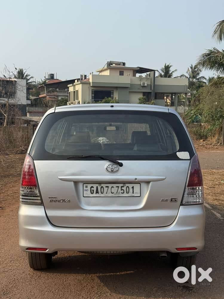Toyota Innova 2.5 Gx 8 Str Bs-iii, 2009, Diesel