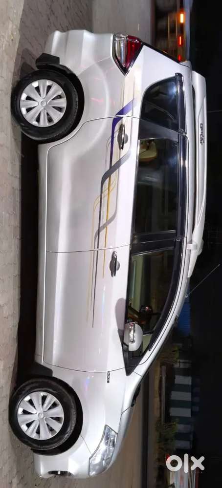 Maruti Suzuki Ertiga 2016 Diesel 100000 Km Driven