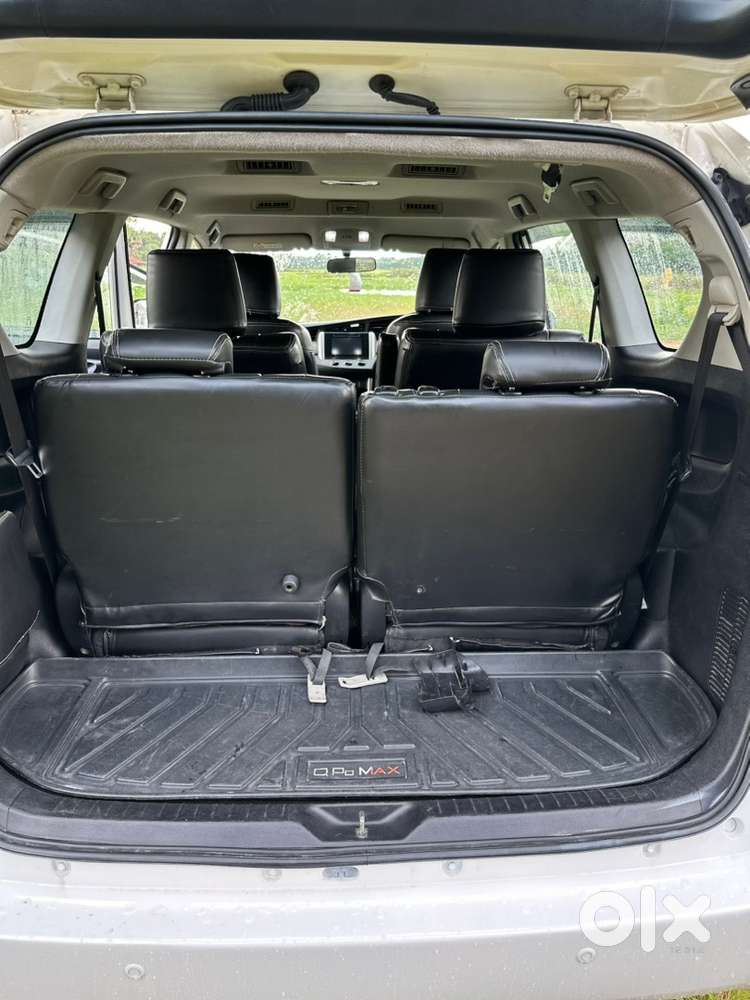 Toyota Innova Crysta 2019