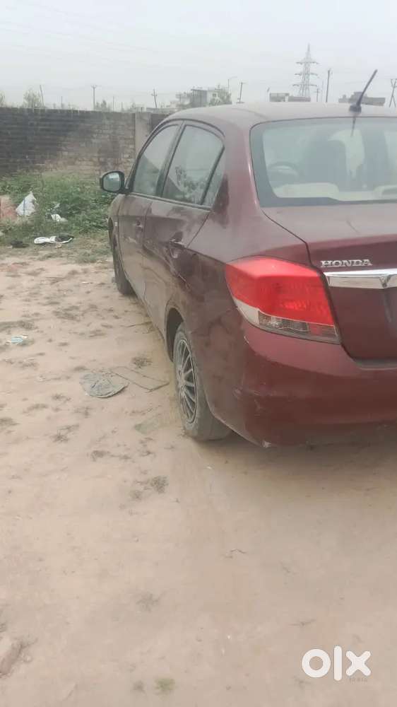 Honda Amaze 2015 Diesel Well Maintained