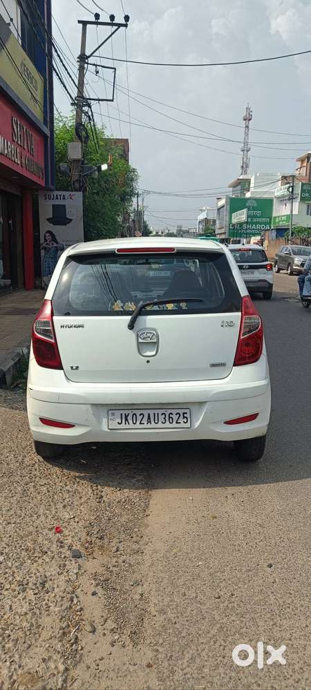 Hyundai I10 Sportz 2011