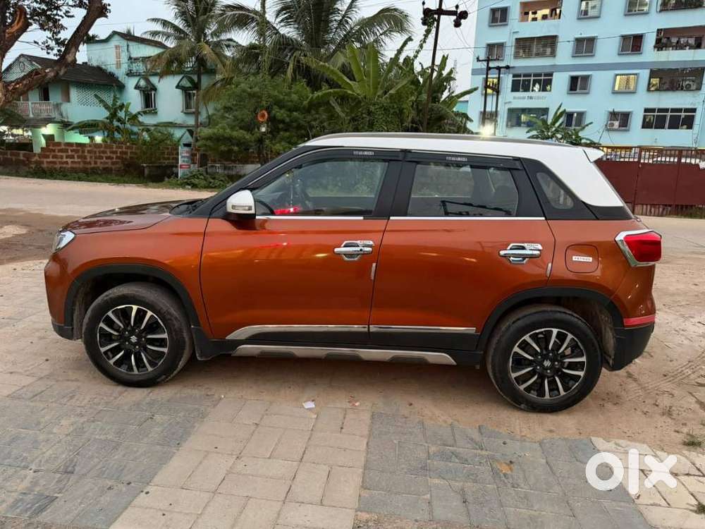 Maruti Suzuki Brezza 1.5 Zxi Plus Smart Hybrid, 2021, Petrol