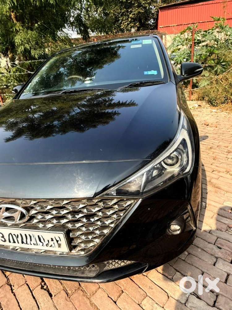 Hyundai Verna 2022 Petrol 10800 Km Driven