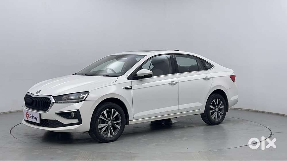 Skoda Slavia Style 1.5l Tsi Dsg, 2023, Petrol