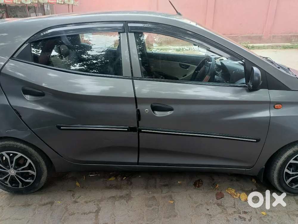 Hyundai Eon Magna + 2014