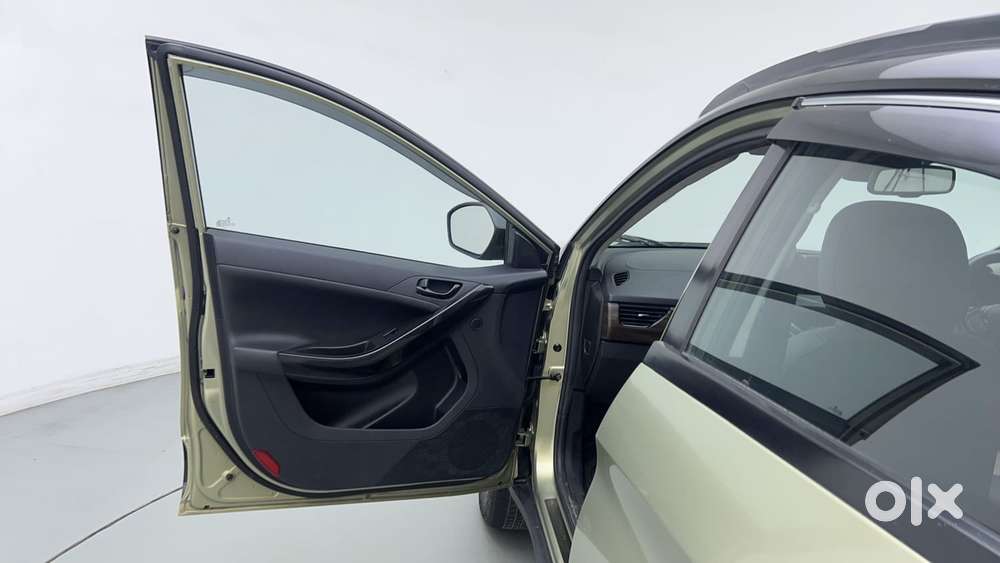 Tata Nexon 1.5 Revotorq Xza Plus Kaziranga, 2023, Petrol