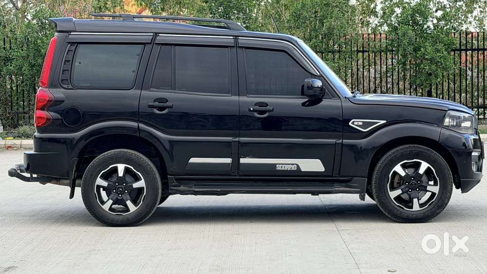 Mahindra Scorpio S11 Mt 7s, 2024, Diesel