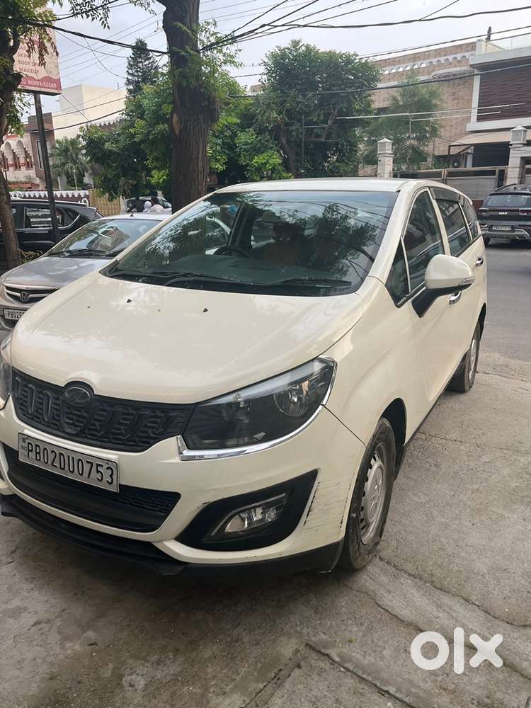Mahindra Marazzo Diesel 2019