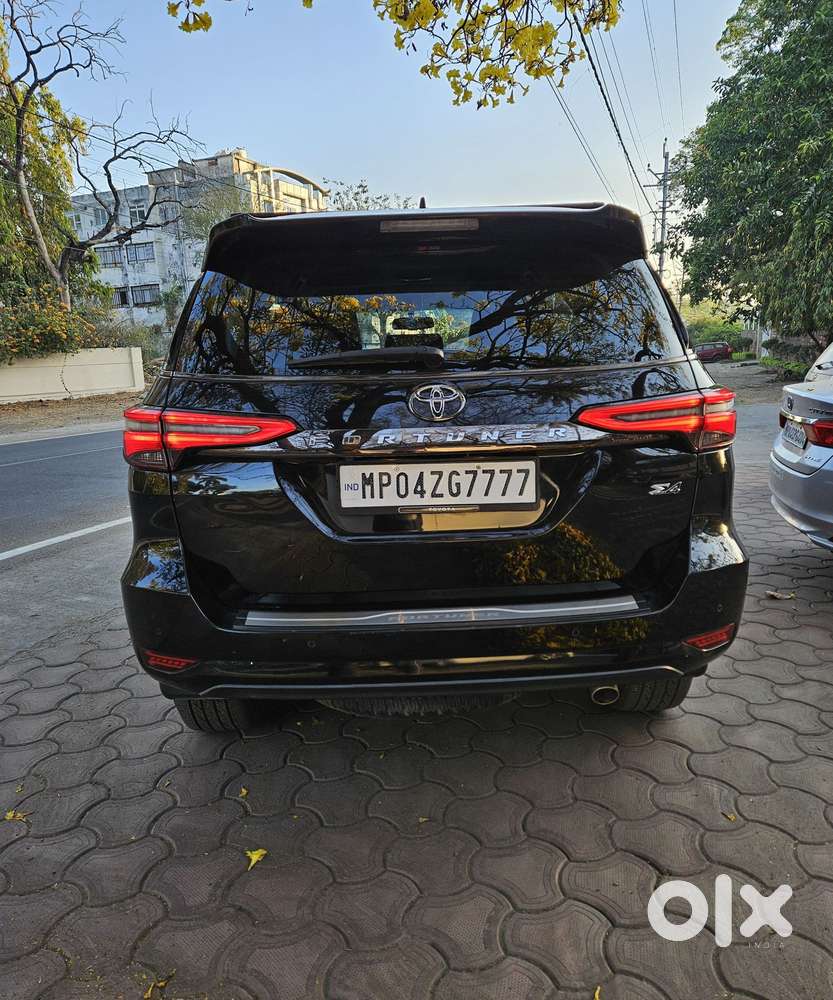 Toyota Fortuner [2021-ongoing] 2.8 2wd Diesel Mt, 2023, Diesel