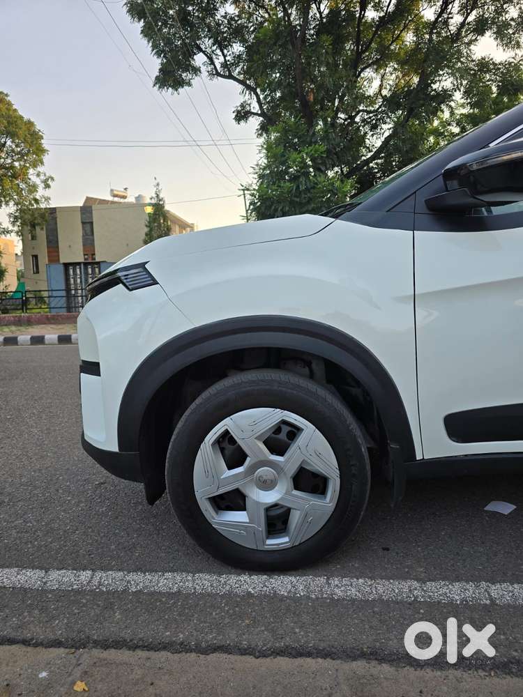 Tata Nexon Fearless Plus S 1.2 Revotron Petrol 6mt Dt, 2024, Petrol