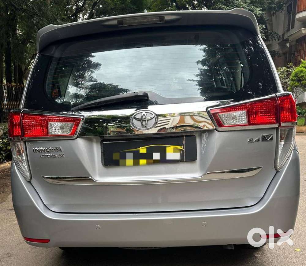 Toyota Innova Crysta 2.4 Vx Mt 8s, 2017, Diesel