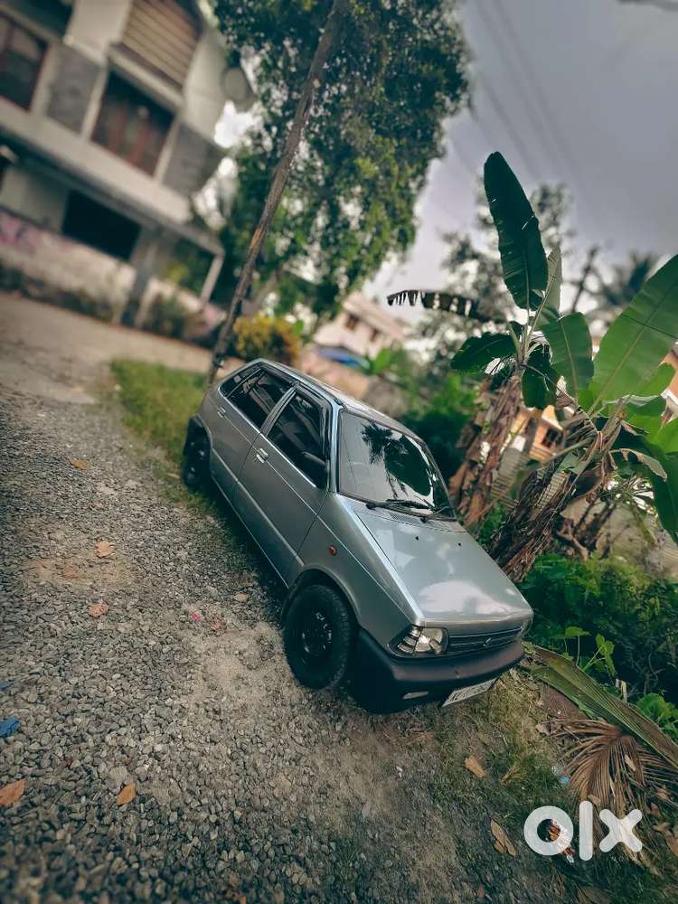 Maruti Suzuki 800 2004 Petrol Well Maintained