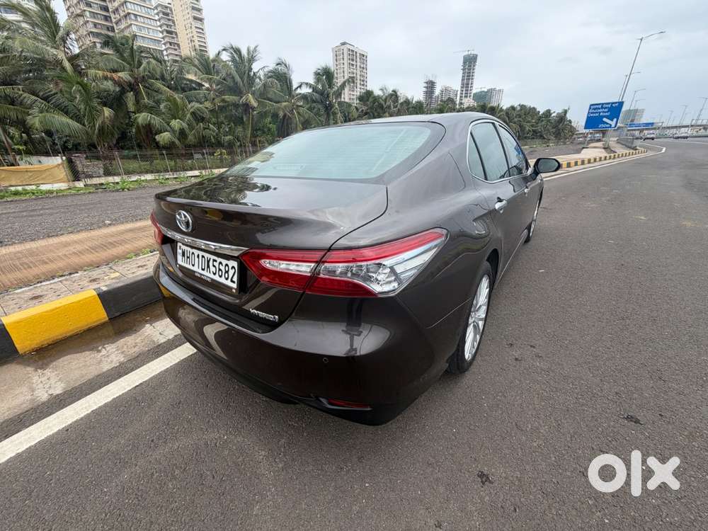 Hybrid Camry Very Well Maintained