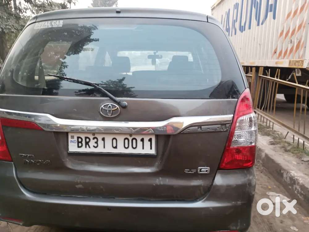Toyota Innova 2014 Diesel Well Maintained