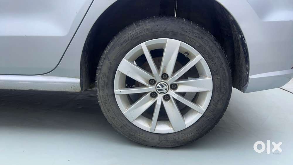 Volkswagen Ameo 1.2 Mpi Highline 16 Alloy, 2017, Petrol