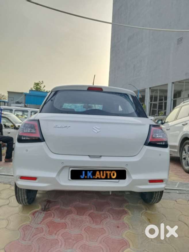 Maruti Suzuki Swift 1.2 Vxi (o), 2024, Petrol