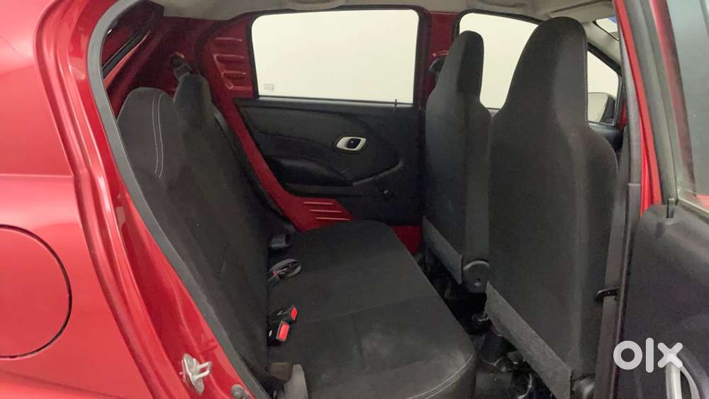 Datsun Redigo T Option, 2018, Petrol