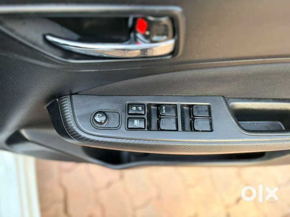 Maruti Suzuki Swift Vxi + Manual, 2020, Petrol