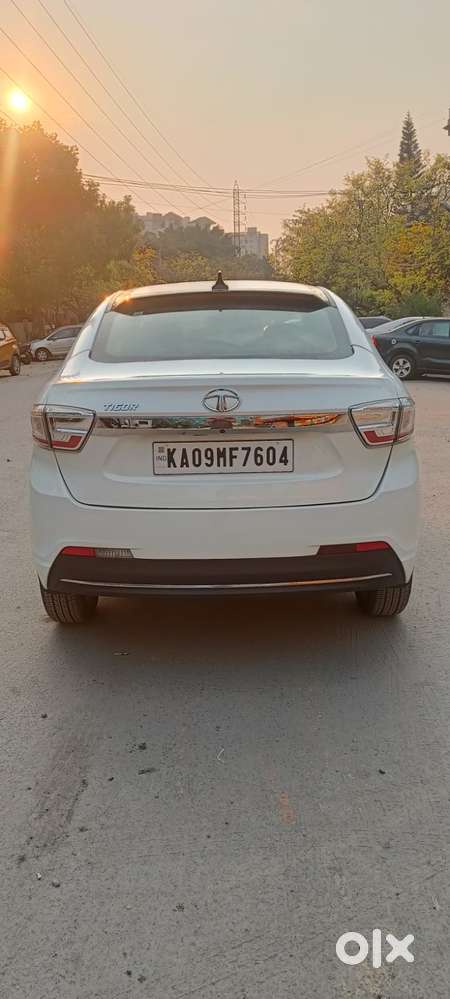 Tata Tigor 1.2 Revotron Xz Plus, 2021, Petrol