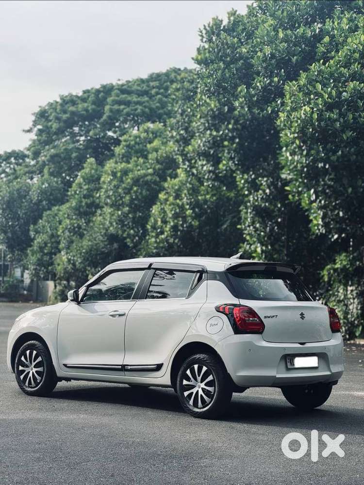Maruti Suzuki Swift Vxi 1.2 Abs Bs-iv, 2020, Petrol