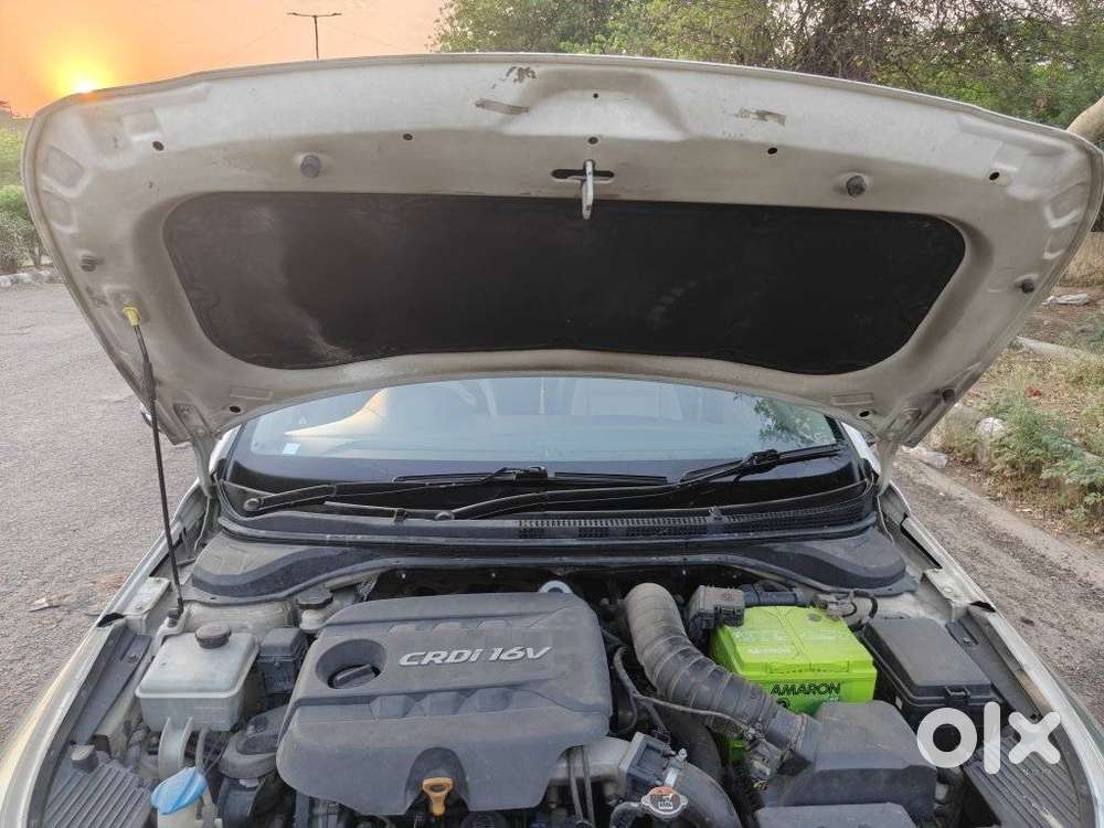 Hyundai Verna 1.6 Sx (o) Crdi Anniversary Edition, 2018, Diesel