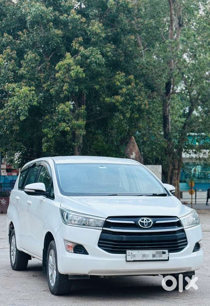Toyota Innova Crysta 2.4 G Mt, 2017, Diesel