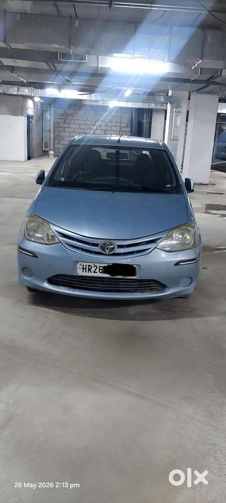 Toyota Etios Liva 2012 Petrol Well Maintained
