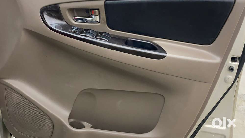 Toyota Innova 2.5 Vx 7 Str, 2015, Diesel