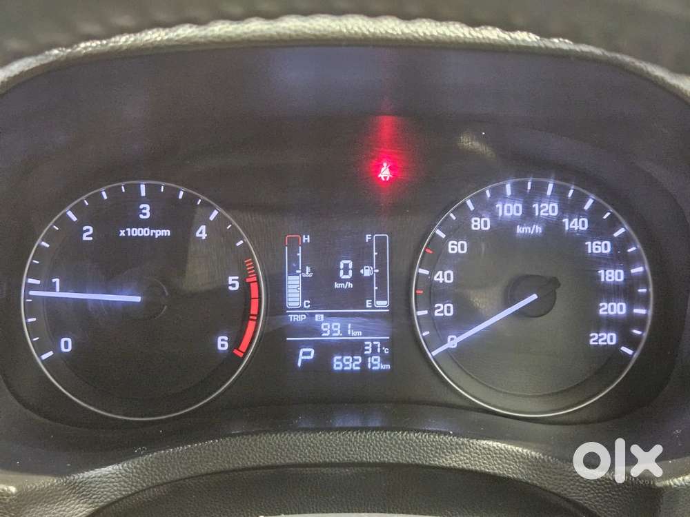 Hyundai Grand I10 Nios Magna, 2016, Petrol