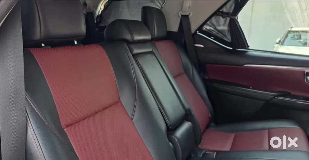 Toyota Fortuner Legender, 2023, Diesel