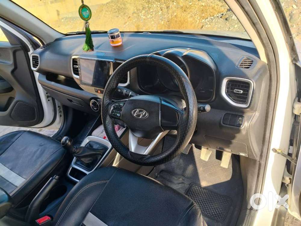 Hyundai Venue 1.2 S 2021 Petrol