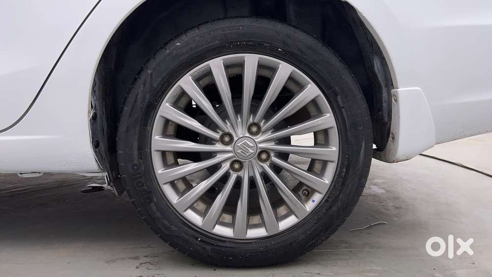 Maruti Suzuki Ciaz Zxi, 2015, Petrol