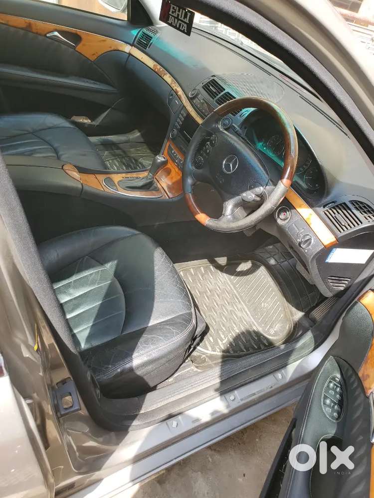 Mercedes Benz E280 V6 Pass