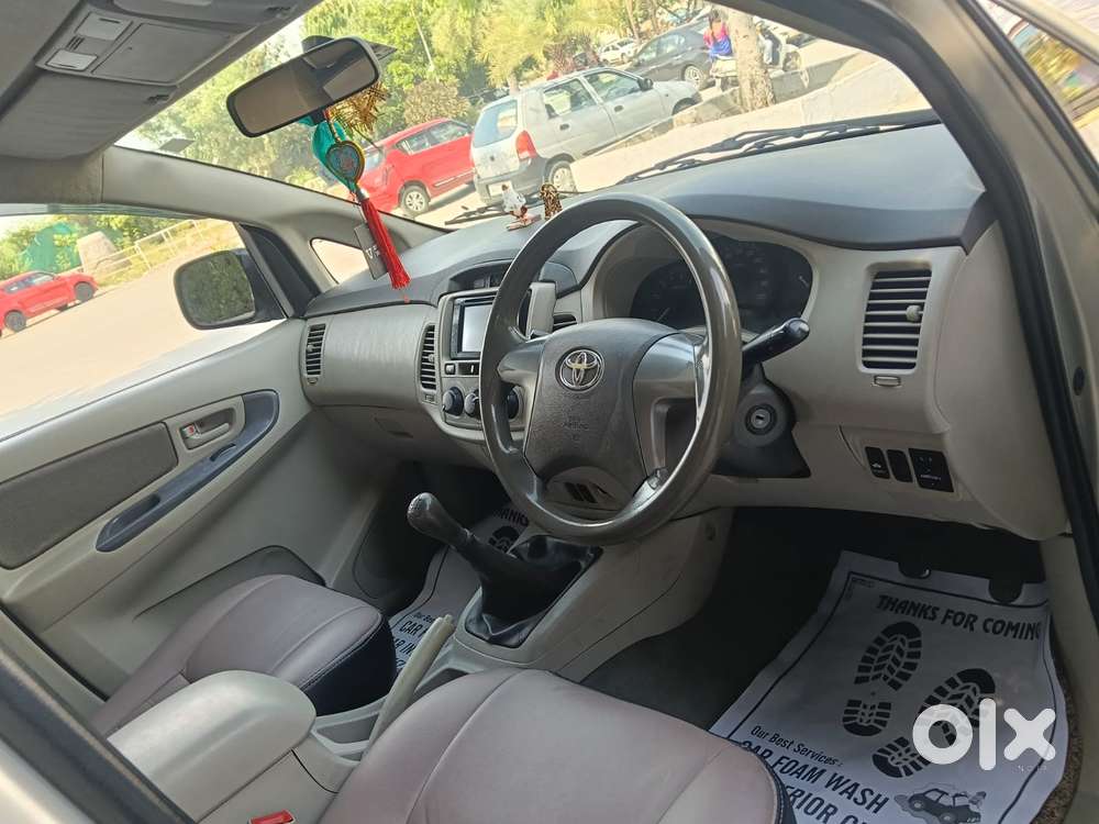 Toyota Innova 2.5 G (diesel) 7 Seater, 2014, Diesel