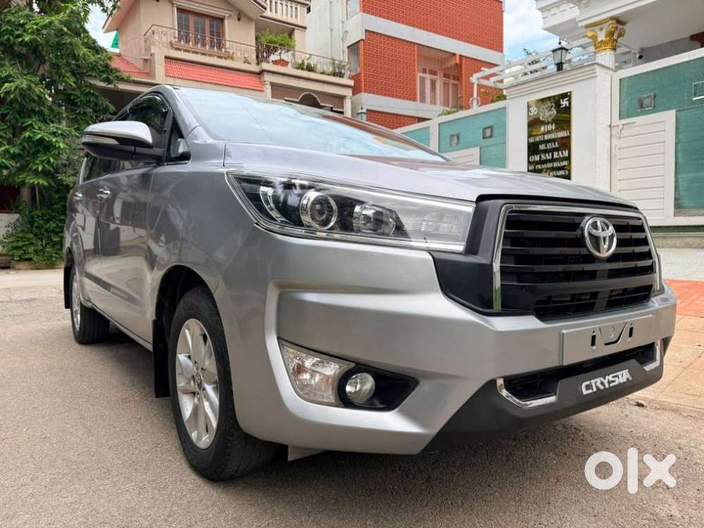 Toyota Innova Crysta 2.4 V 7 Str, 2017, Diesel