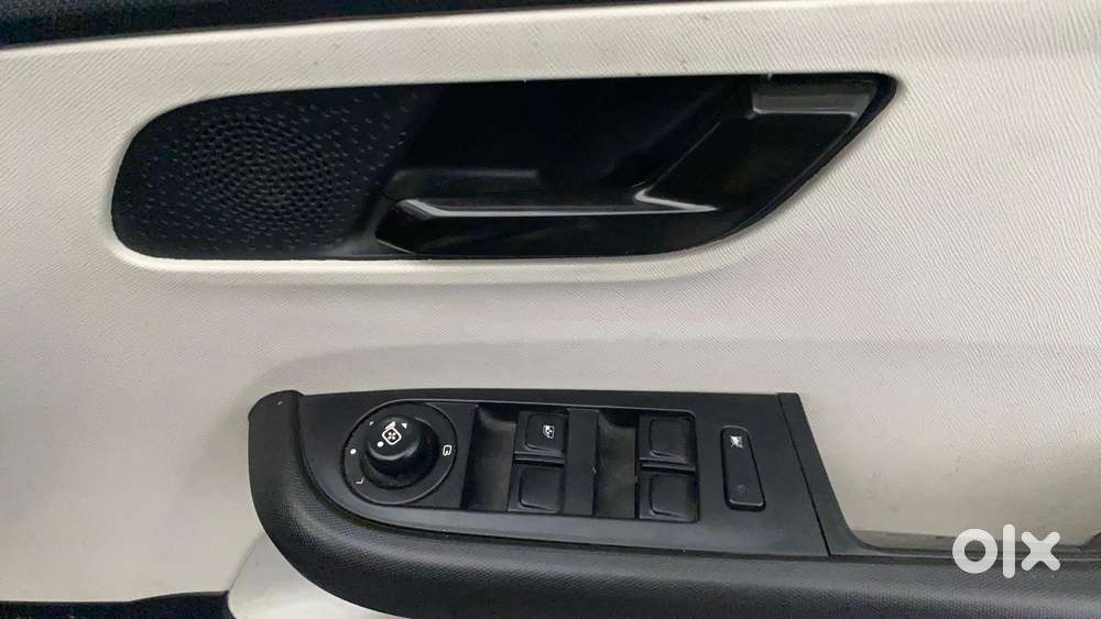 Tata Altroz 1.5 Xm Plus Diesel, 2022, Diesel