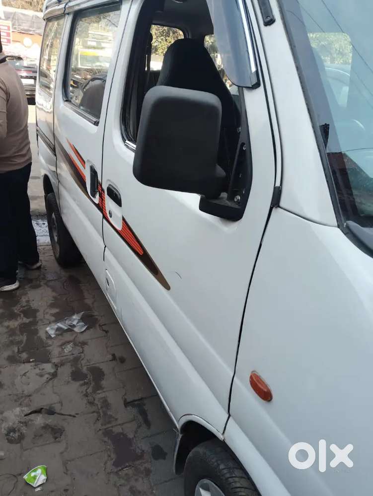 Maruti Suzuki Eeco 2012 Petrol 80000 Km Driven