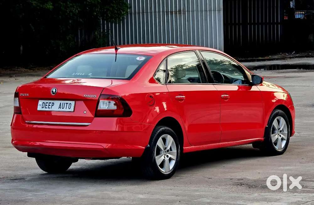 Skoda Rapid Diesel Style (auto)  Black Light New Shape