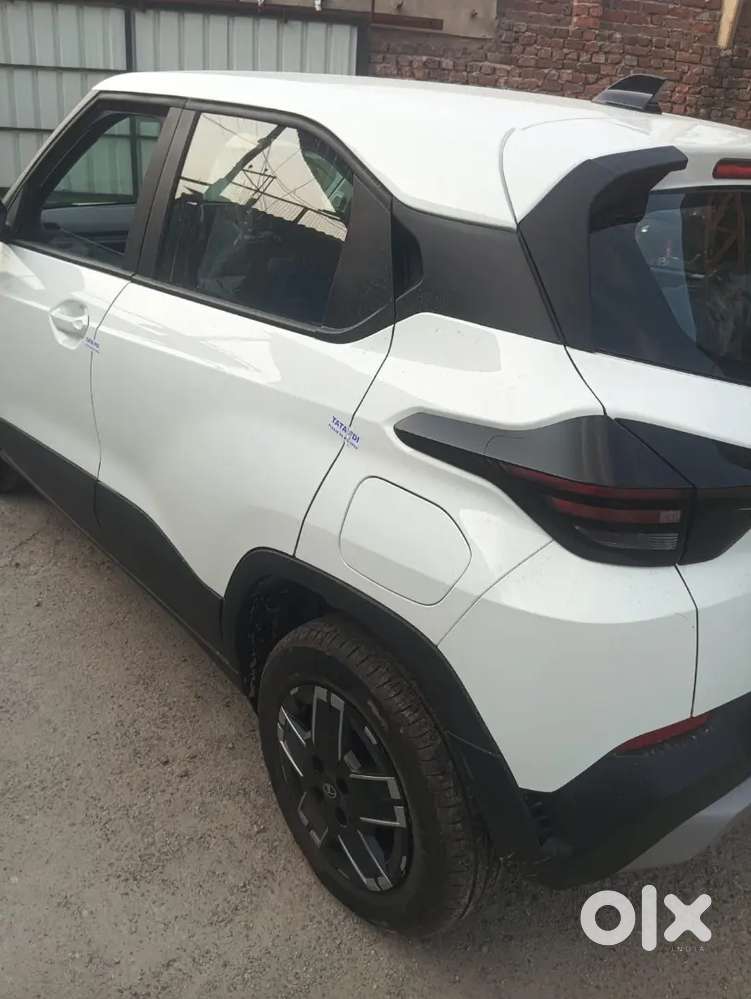 New Car Sale