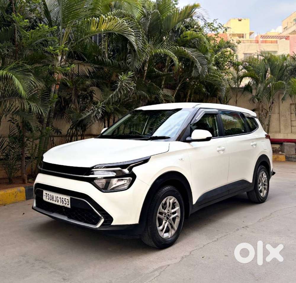 Kia Carens 1.4 Premium Turbo 7 Str, 2022, Petrol