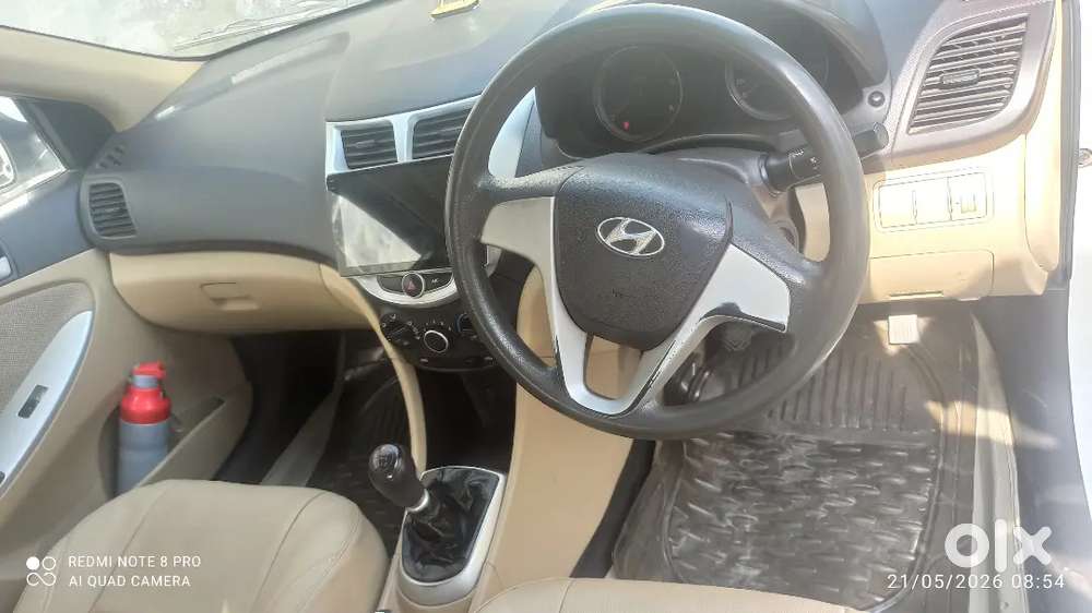 Hyundai Verna 2011