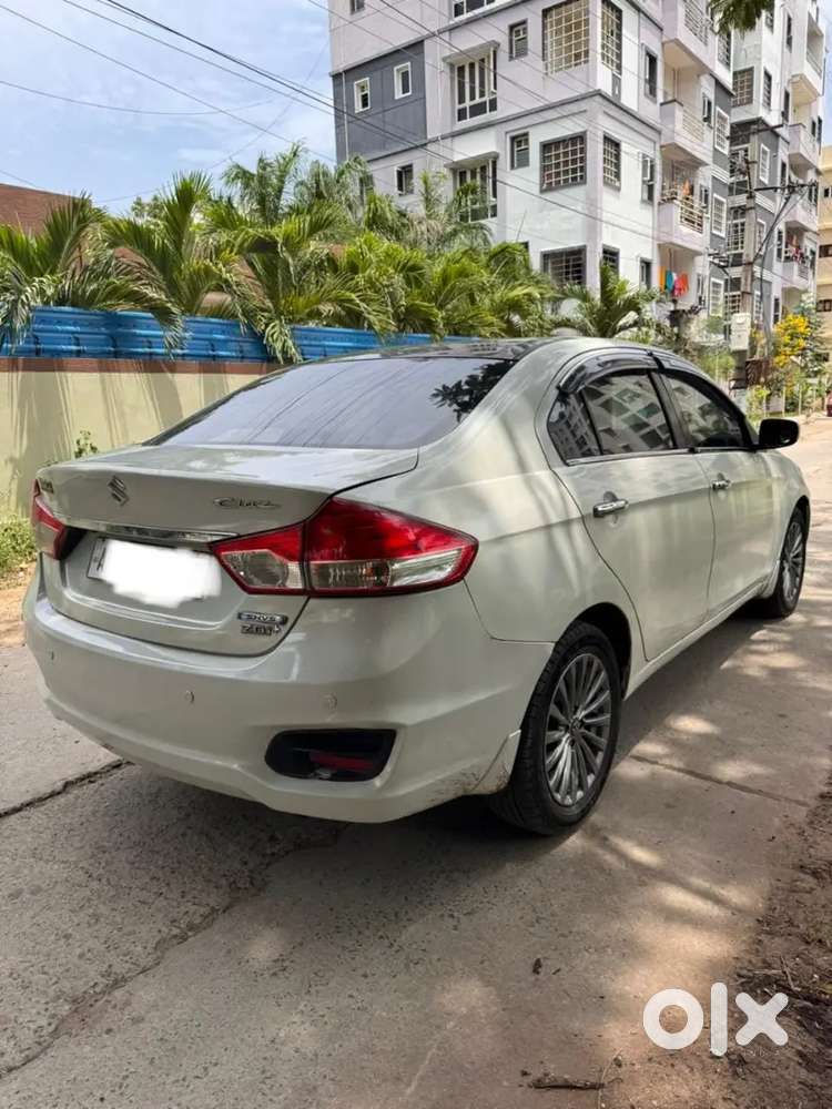 2015 Maruti Suzuki Ciaz Diesel Manual New Tyers And Battery