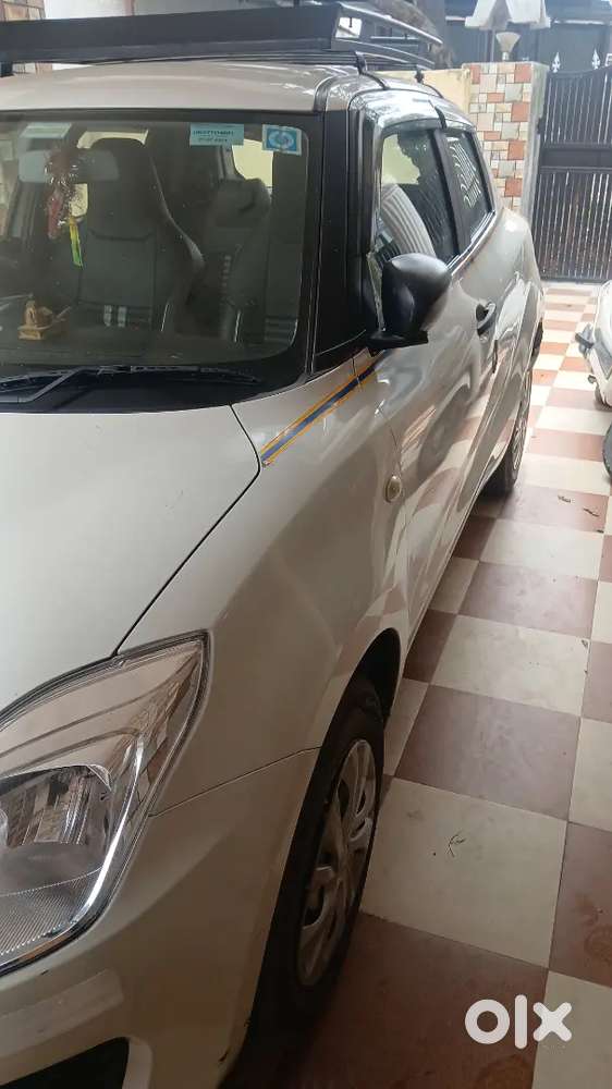 Maruti Suzuki Swift Lxi 2023 Manual Txi No 35500 Km