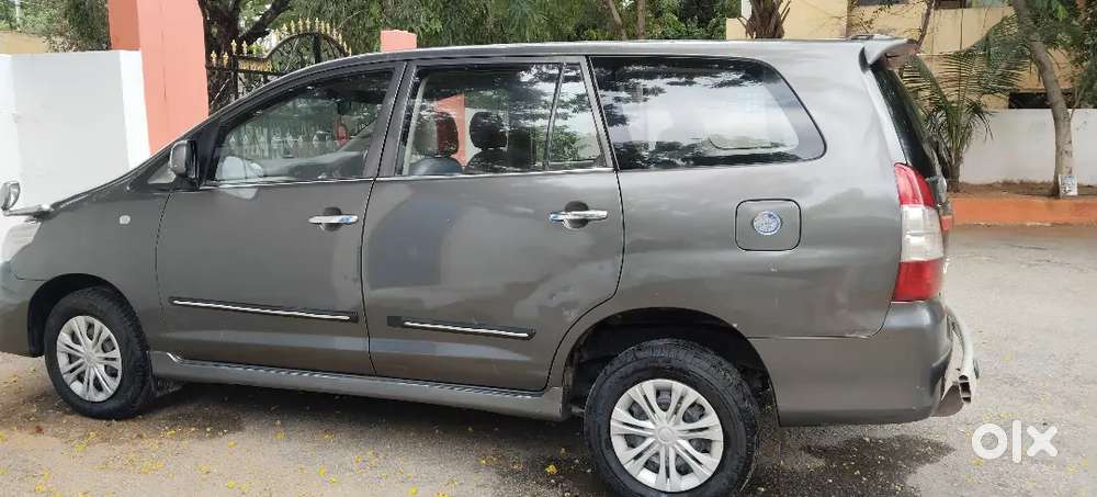 Toyota Innova 2.5 Diesel 2012