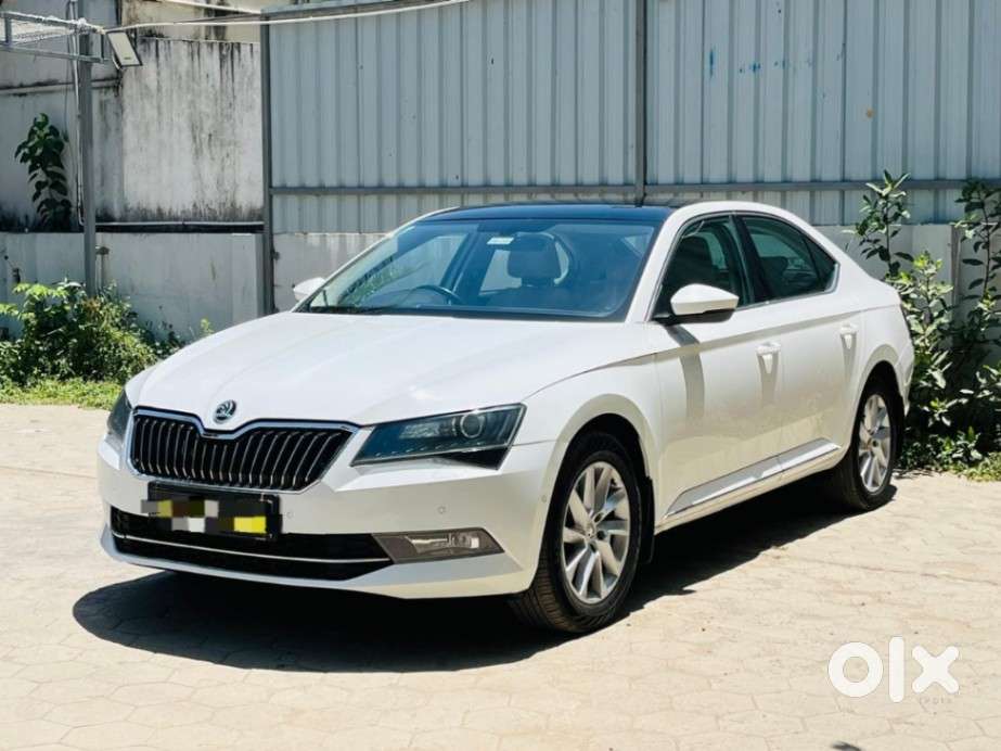 Skoda Superb 2.0 L&k Tsi At, 2019, Petrol