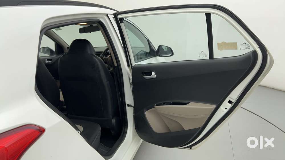 Hyundai Grand I10 1.2 Kappa Asta At Vtvt, 2016, Petrol