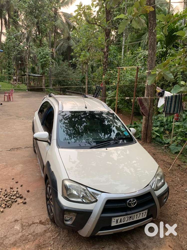 Toyota Etios Cross 2014 Diesel Well Maintained